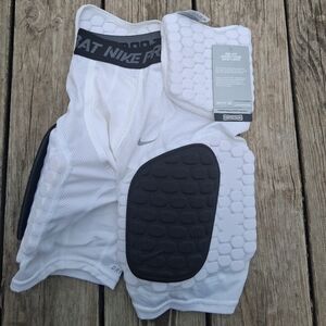Nike Pro Series Padded Compression Shorts Boys S Football NWT